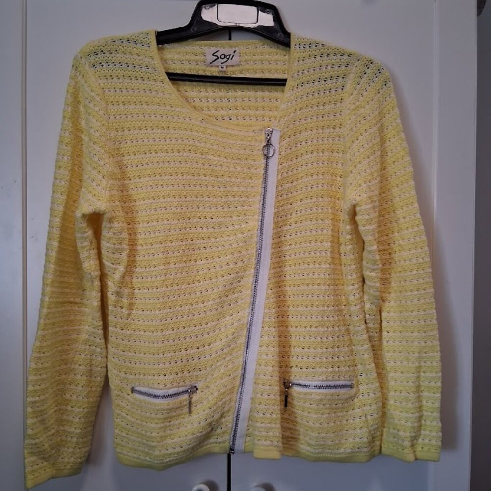 Sogi Loose Knit Asymmetrical Zip Front Cardigan with Pockets Sz M